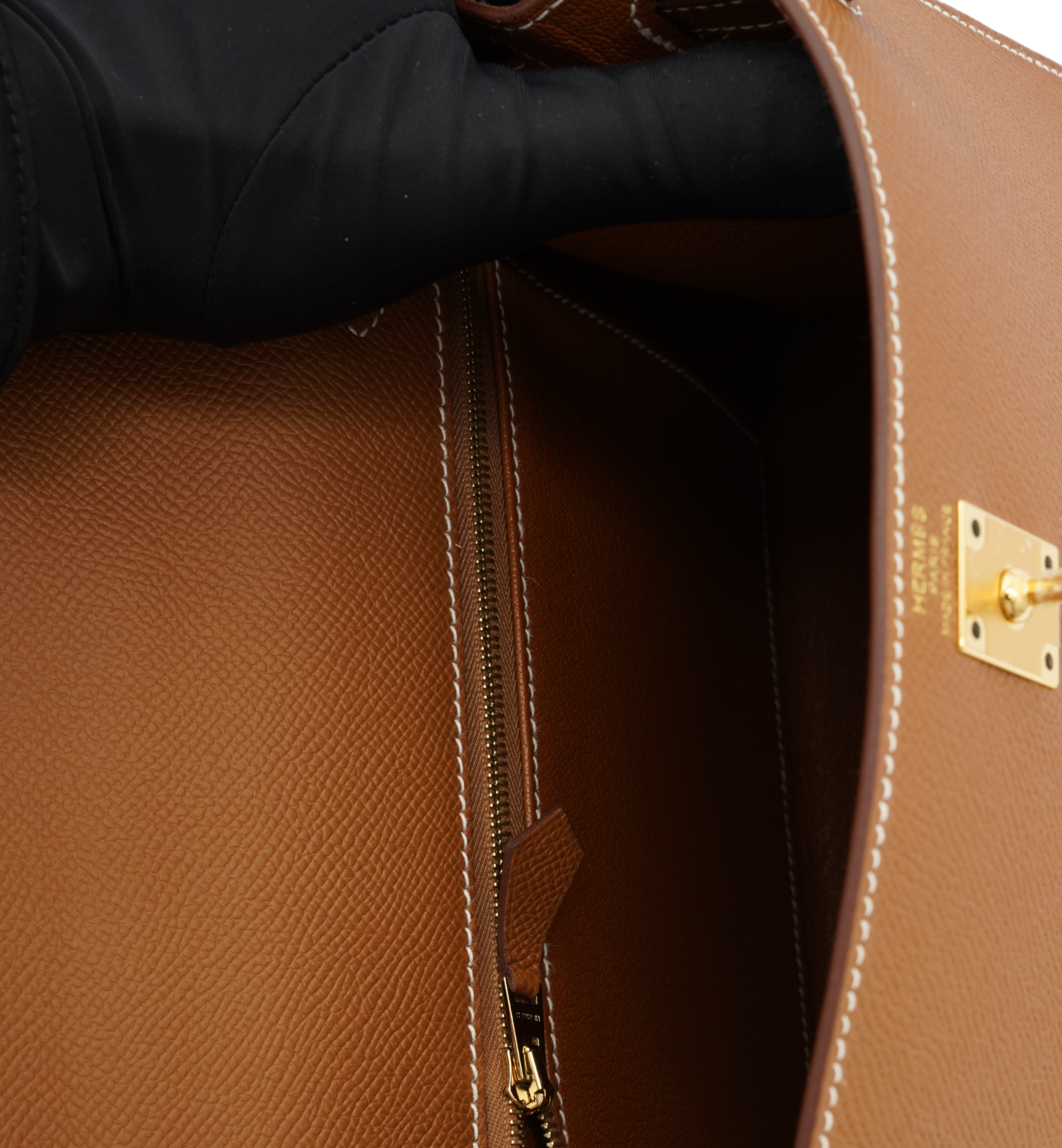 Hermès Kelly 25 Gold (37) Epsom GHW