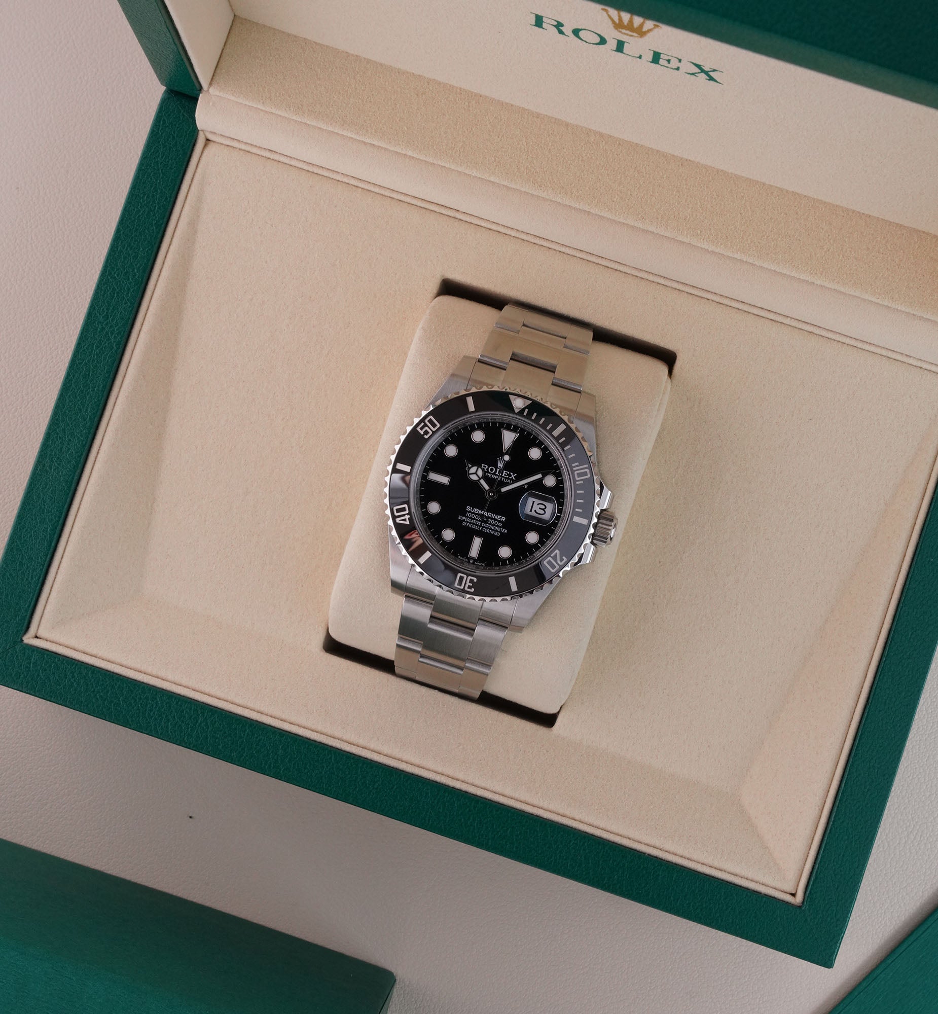 Rolex Submariner Date 41 Ref. 126610LN - black