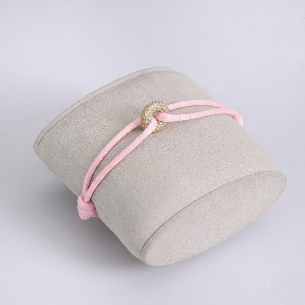#Color_Light Pink