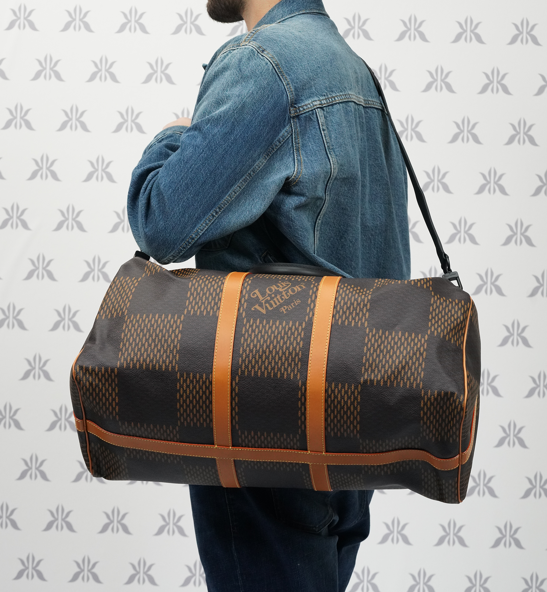 Louis Vuitton Nigo Keepall Damier Ébene Giant