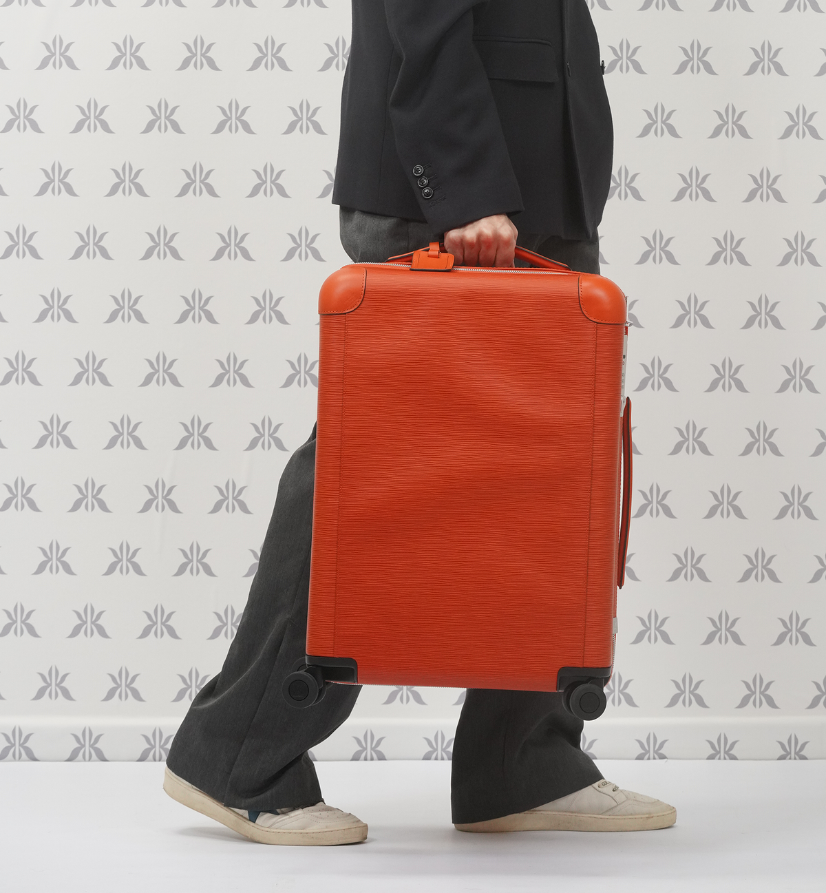 Louis Vuitton Horizon 55 Epi Orange