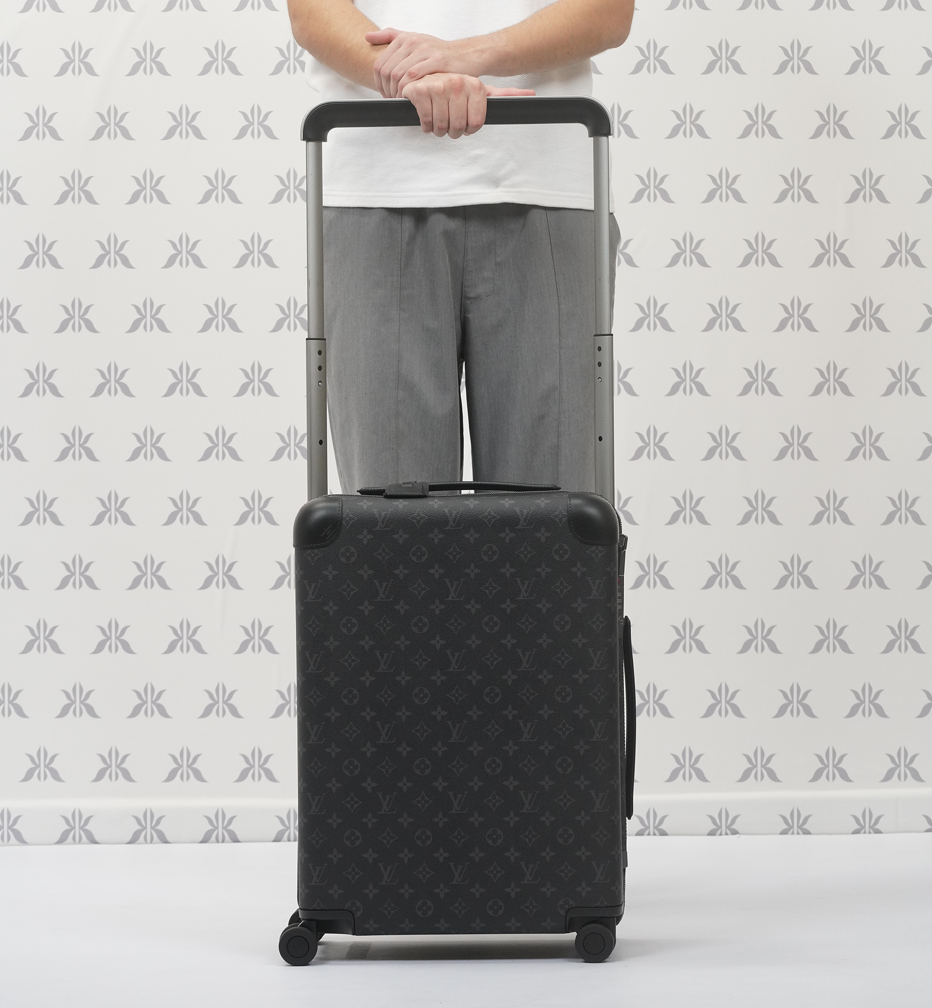 Louis Vuitton Monogram Eclipse Horizon 55 Black