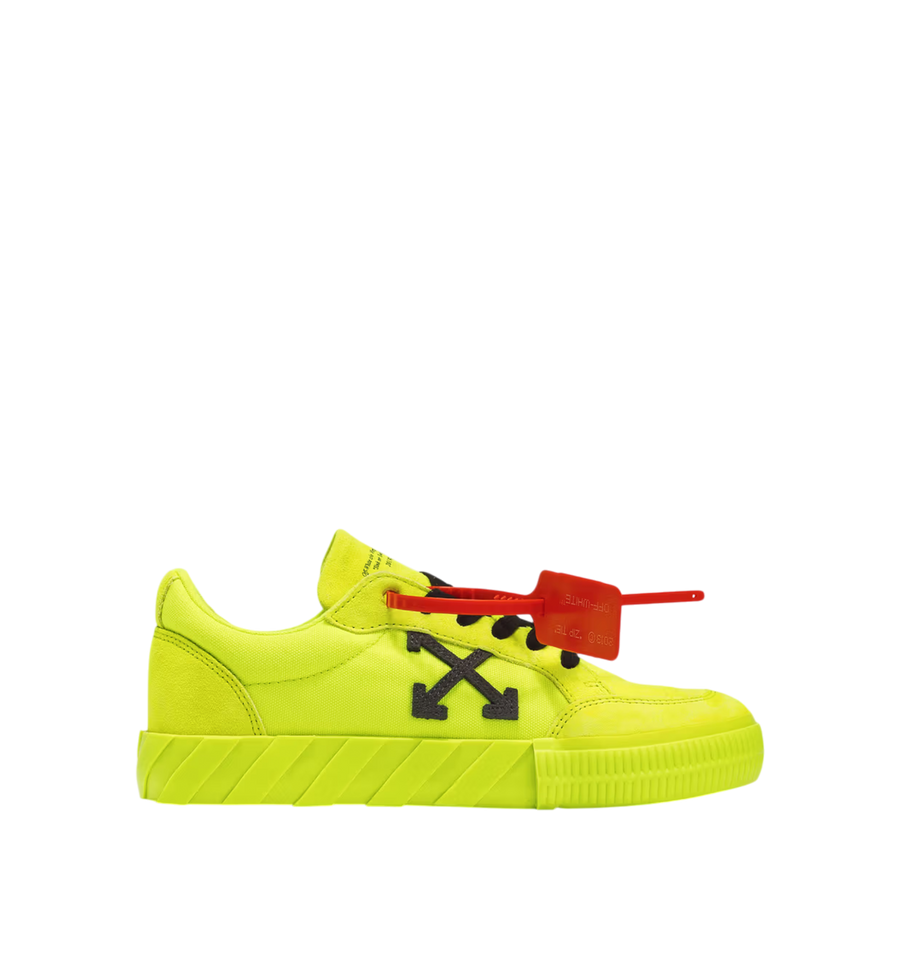 Off-White Low Vulcanised Arrow Sneaker Yellow