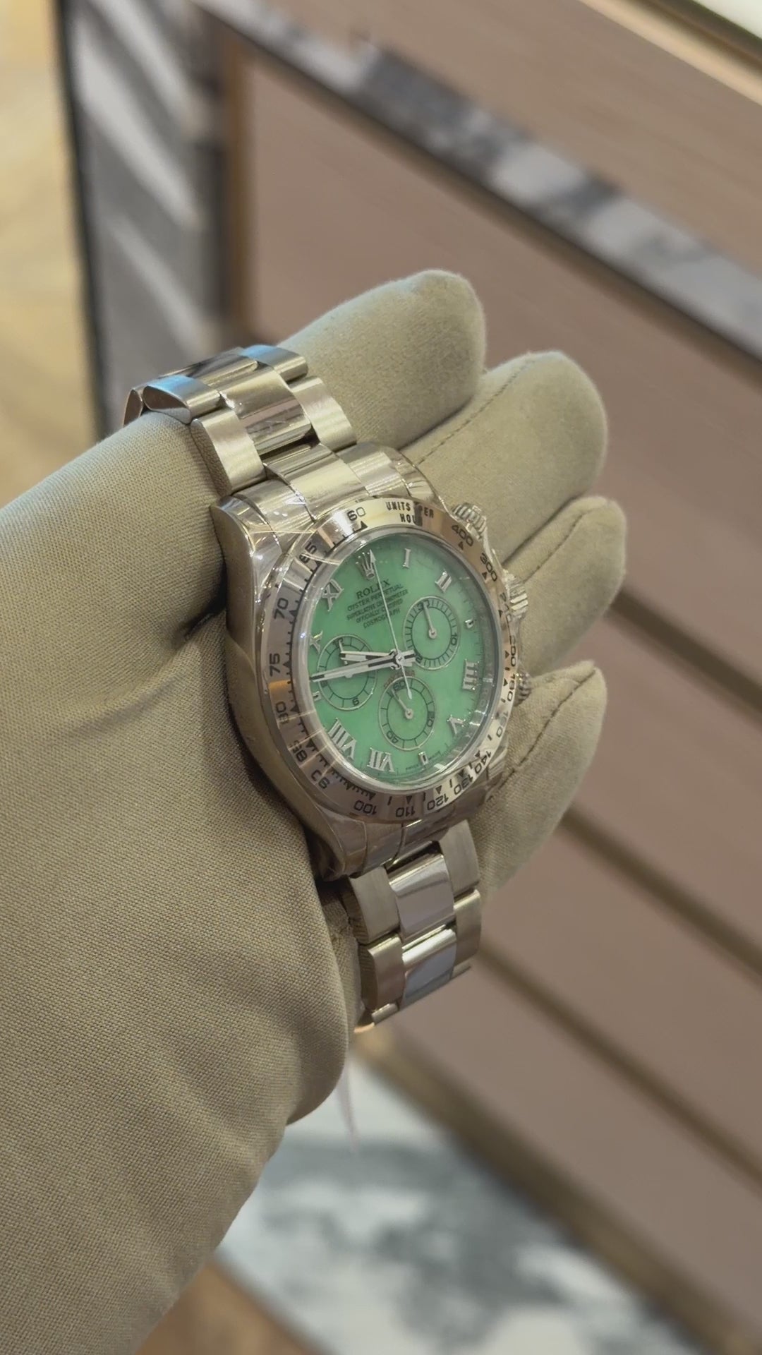 Rolex Daytona Chrysoprase Dial 116509 | 18K White Gold Rare